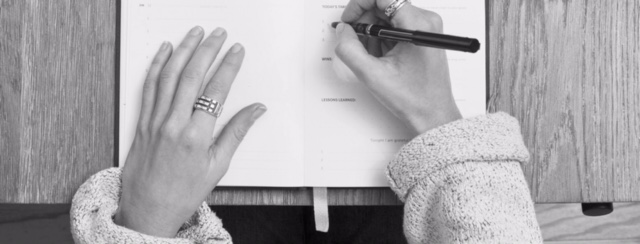 Meaningful Write Now: 5 Reasons to Journal in the Moment